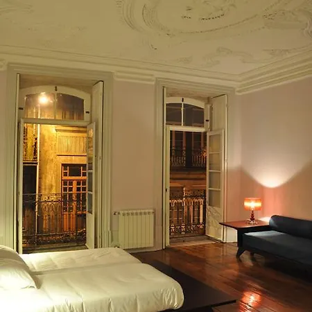 435 Almada Cosy Studio