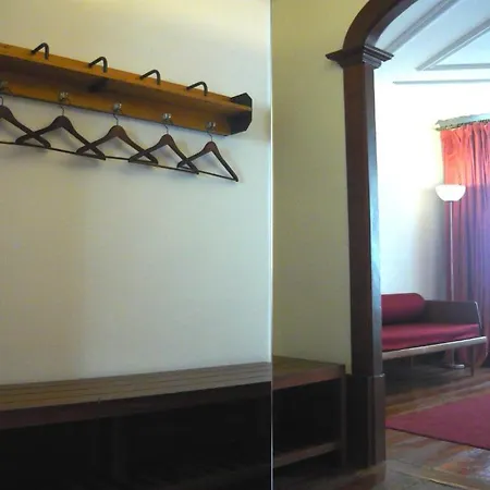 435 Almada Cosy Studio